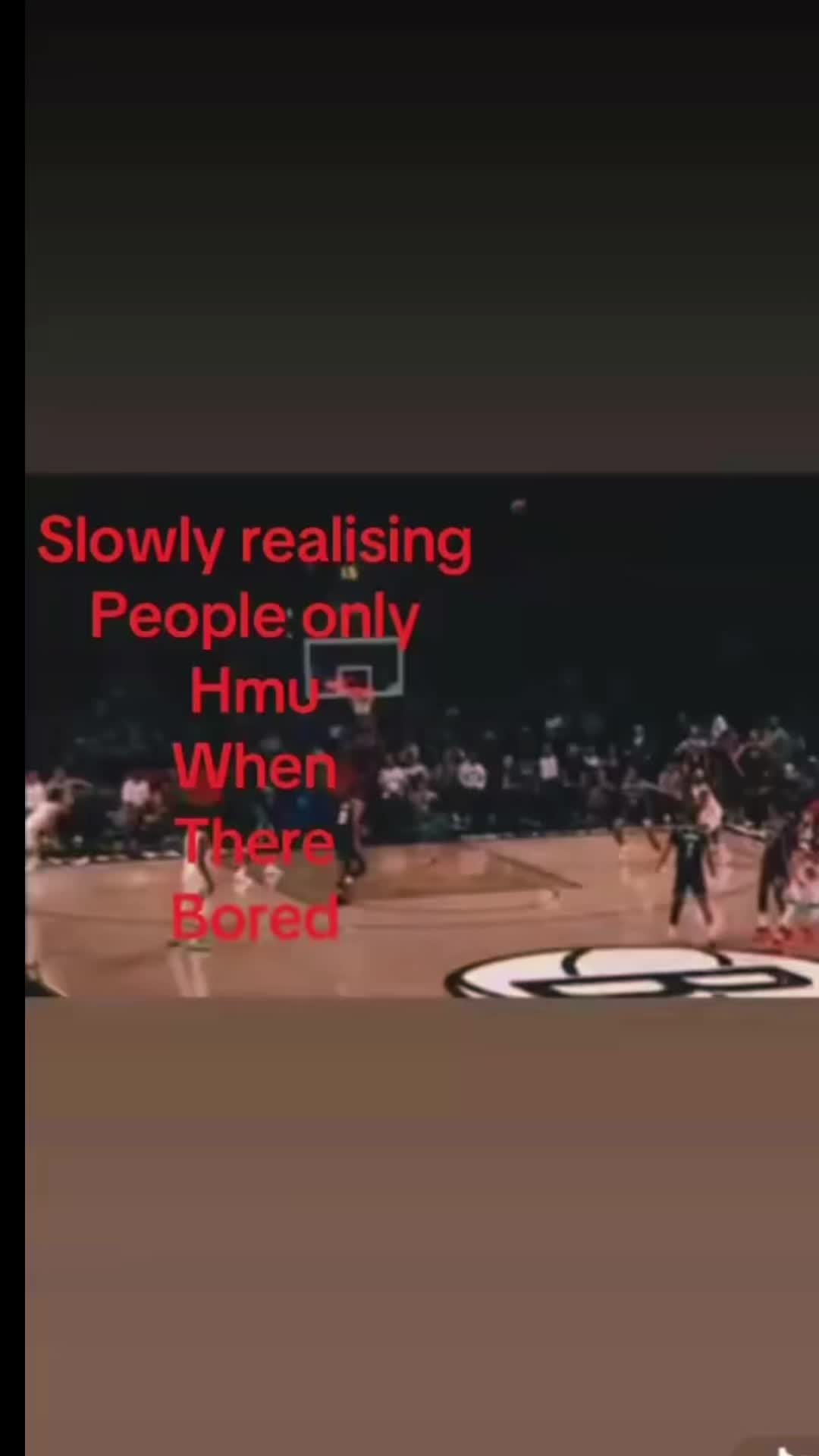 @⃟