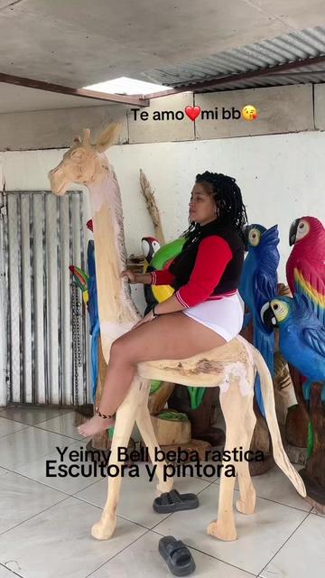 @Yeimy Bell beba rastica 42