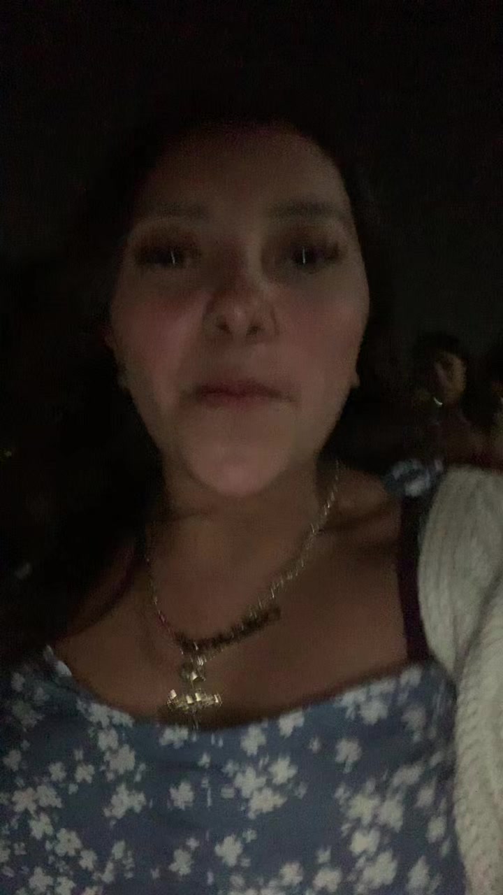 @Adriana