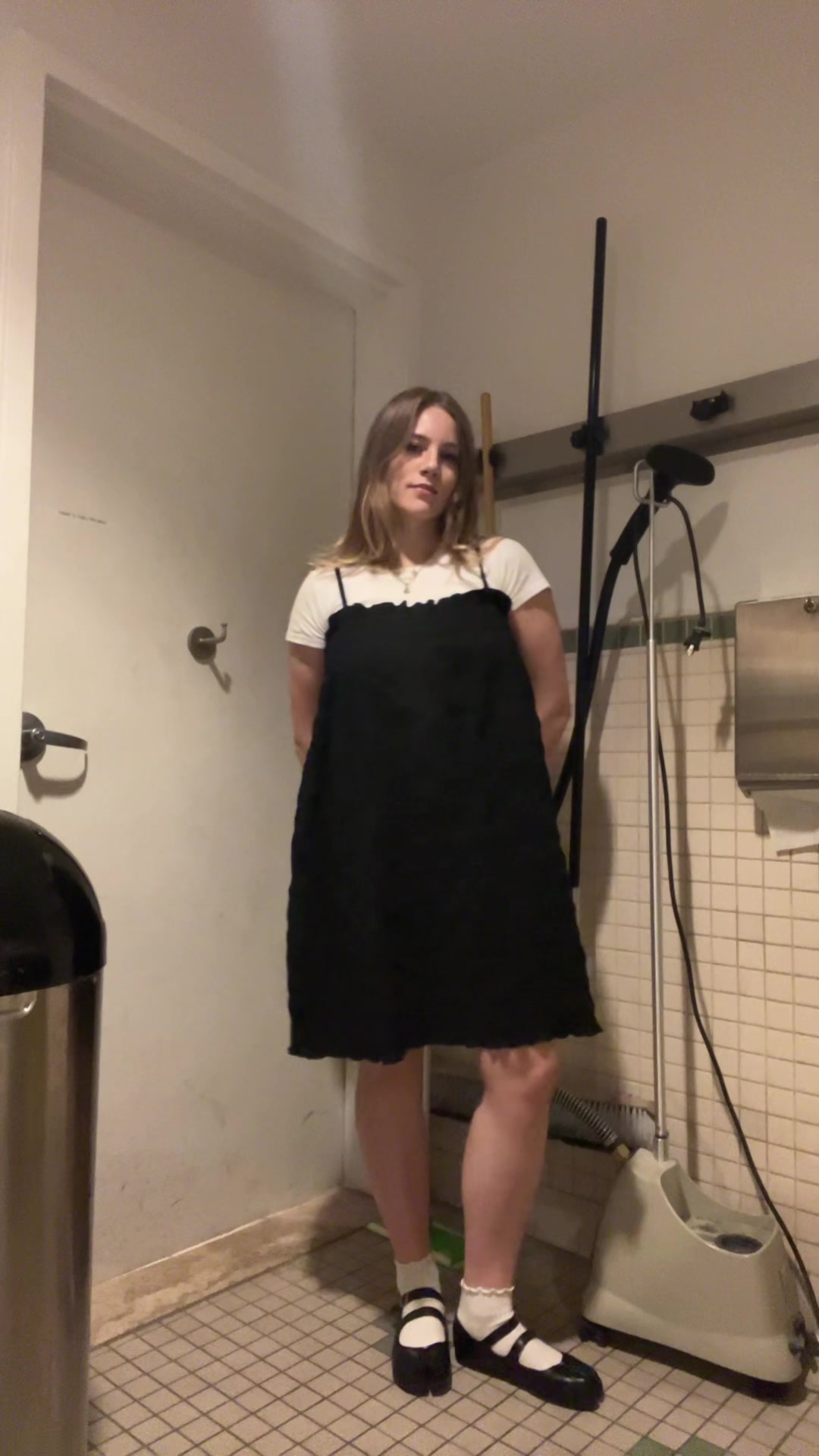 @g
