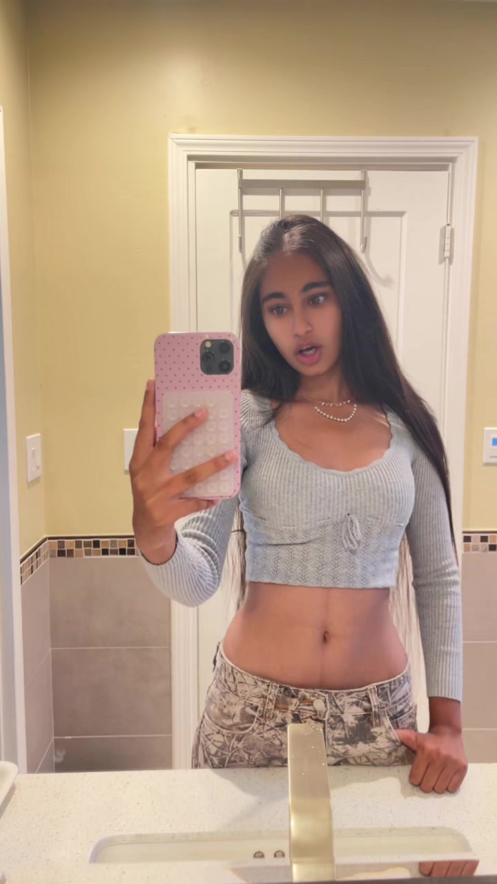 @jannat_posts_a_lot