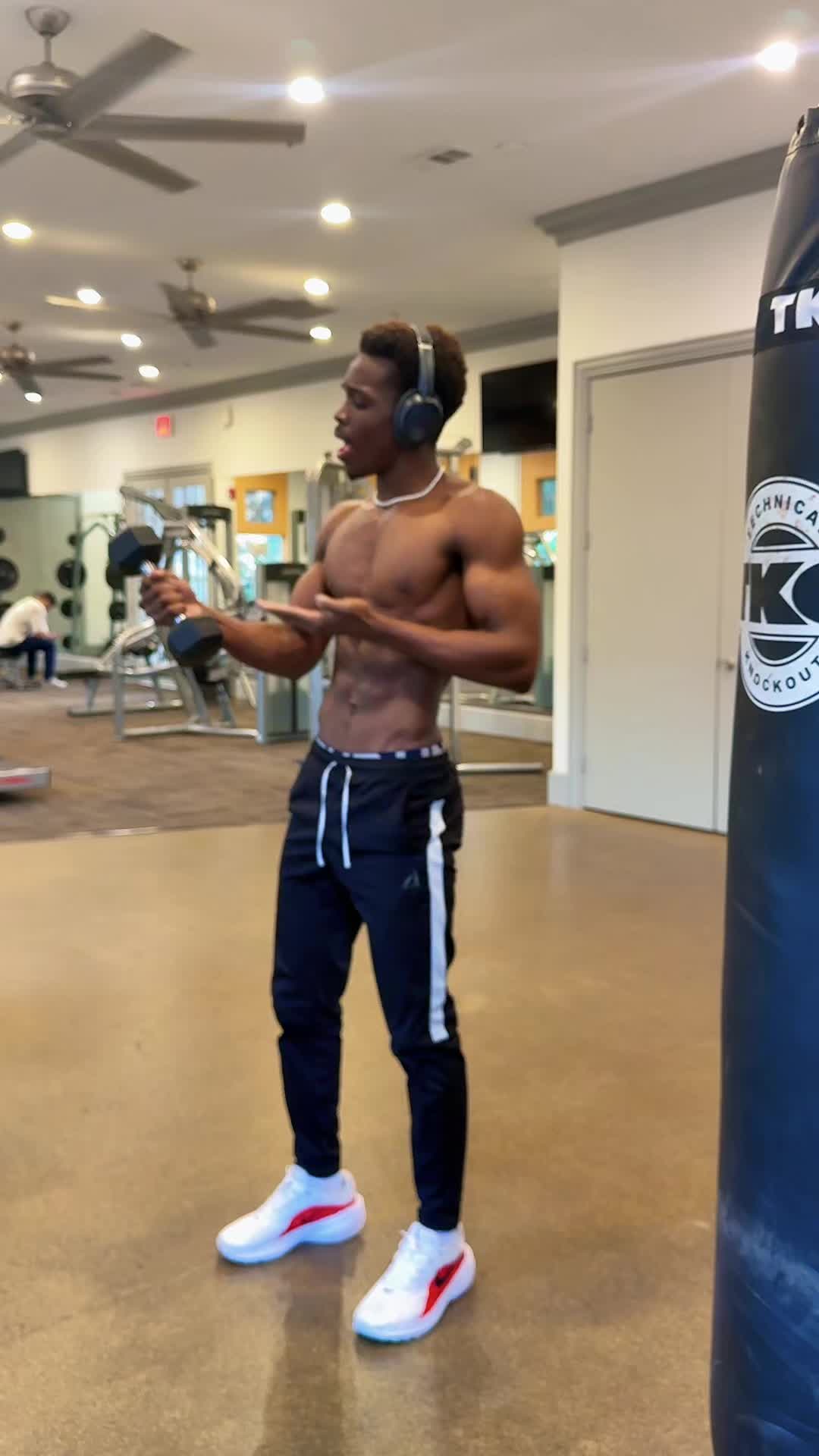 @Dibango_Dibanga