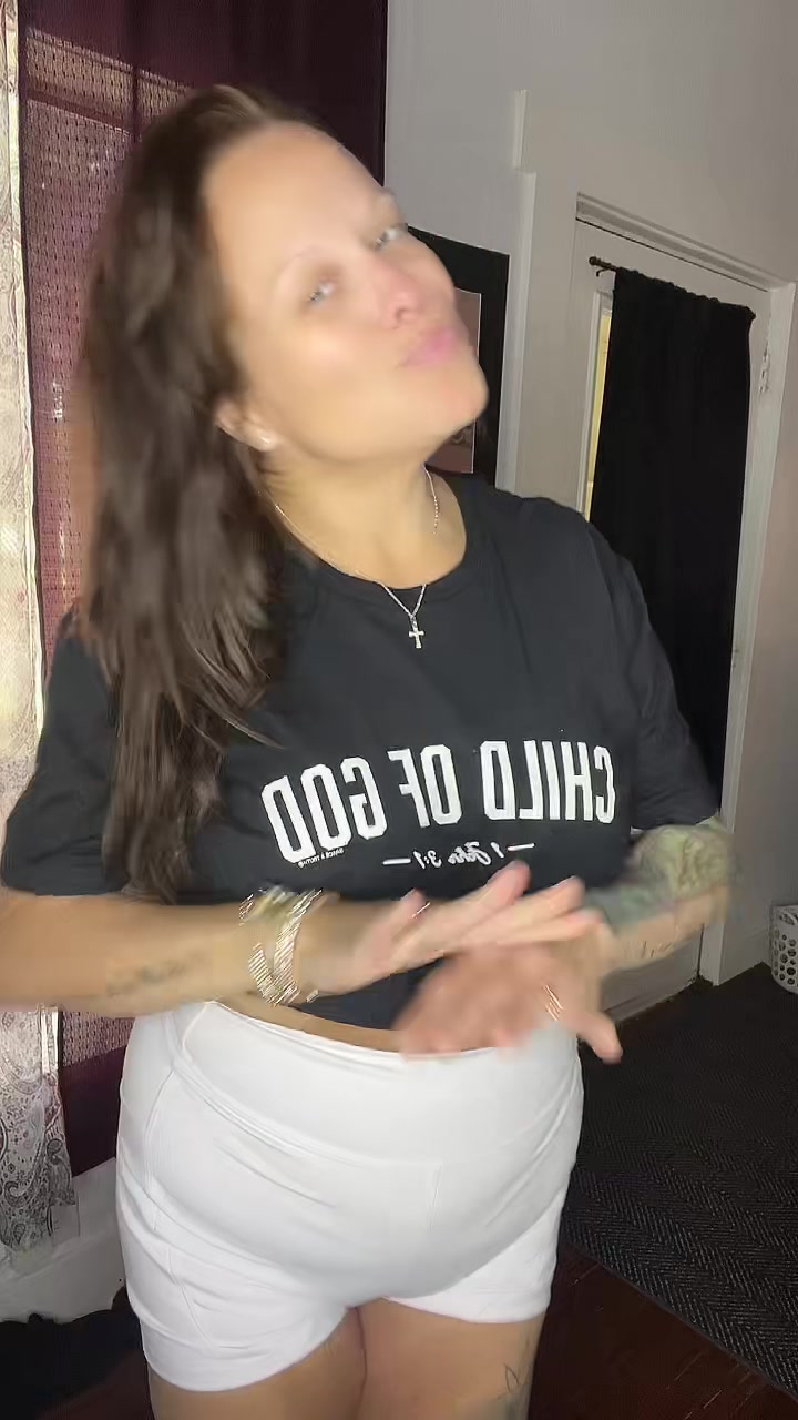 @Mimi 🎵🫶🏻💜