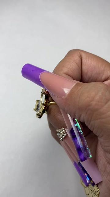 @Prismanails_