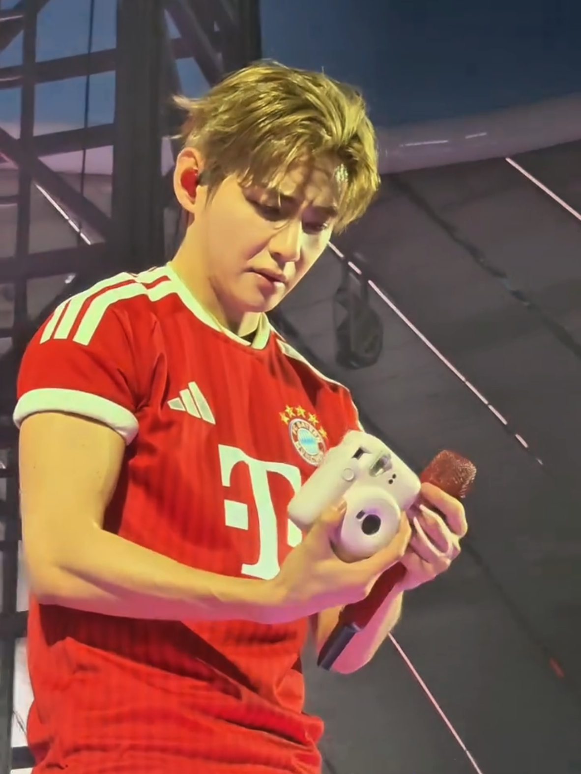 @𝒕𝒉𝒗𝒊𝒌𝒂𝒂🧸
