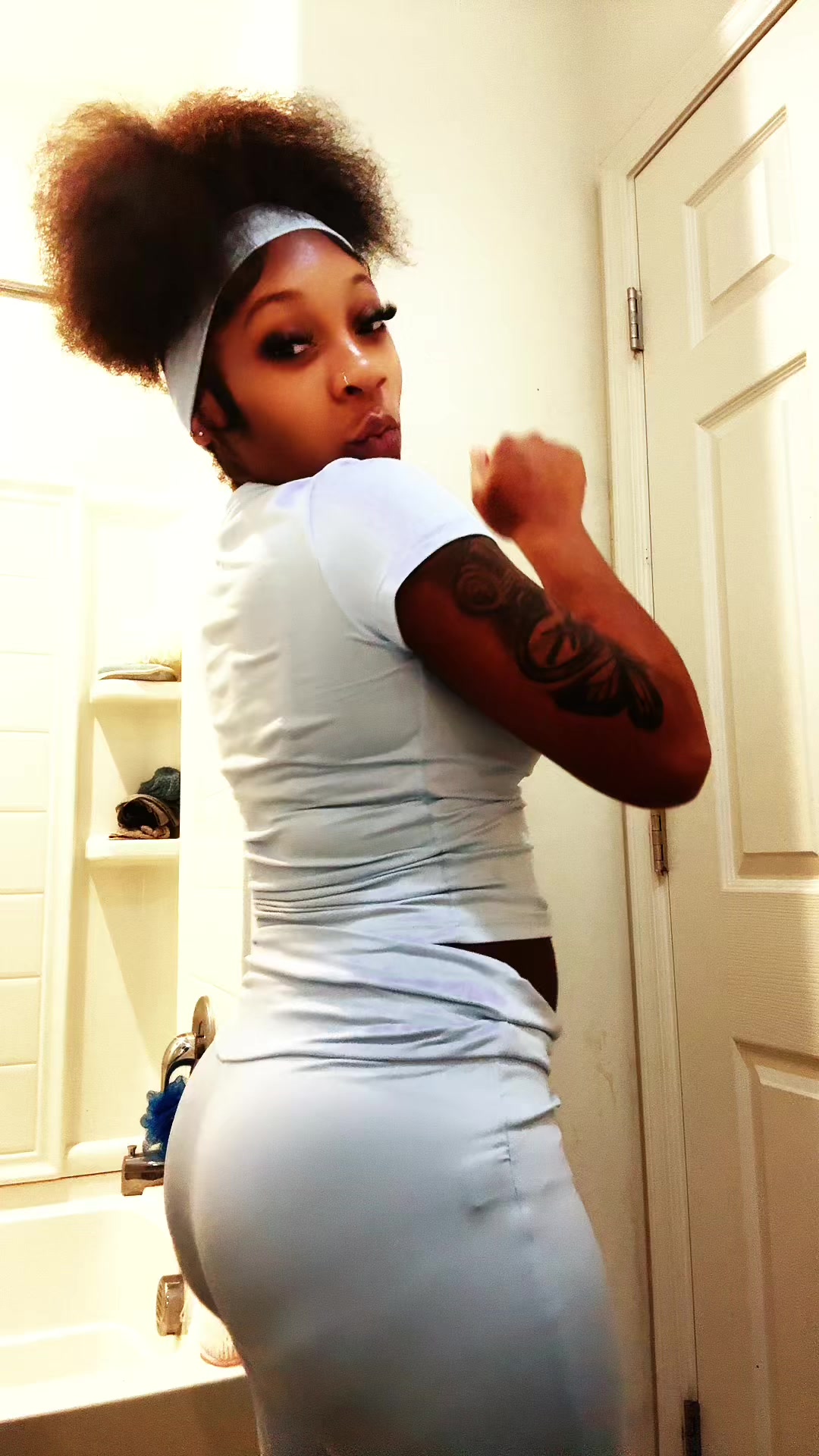 @Itskamoraaa🦋