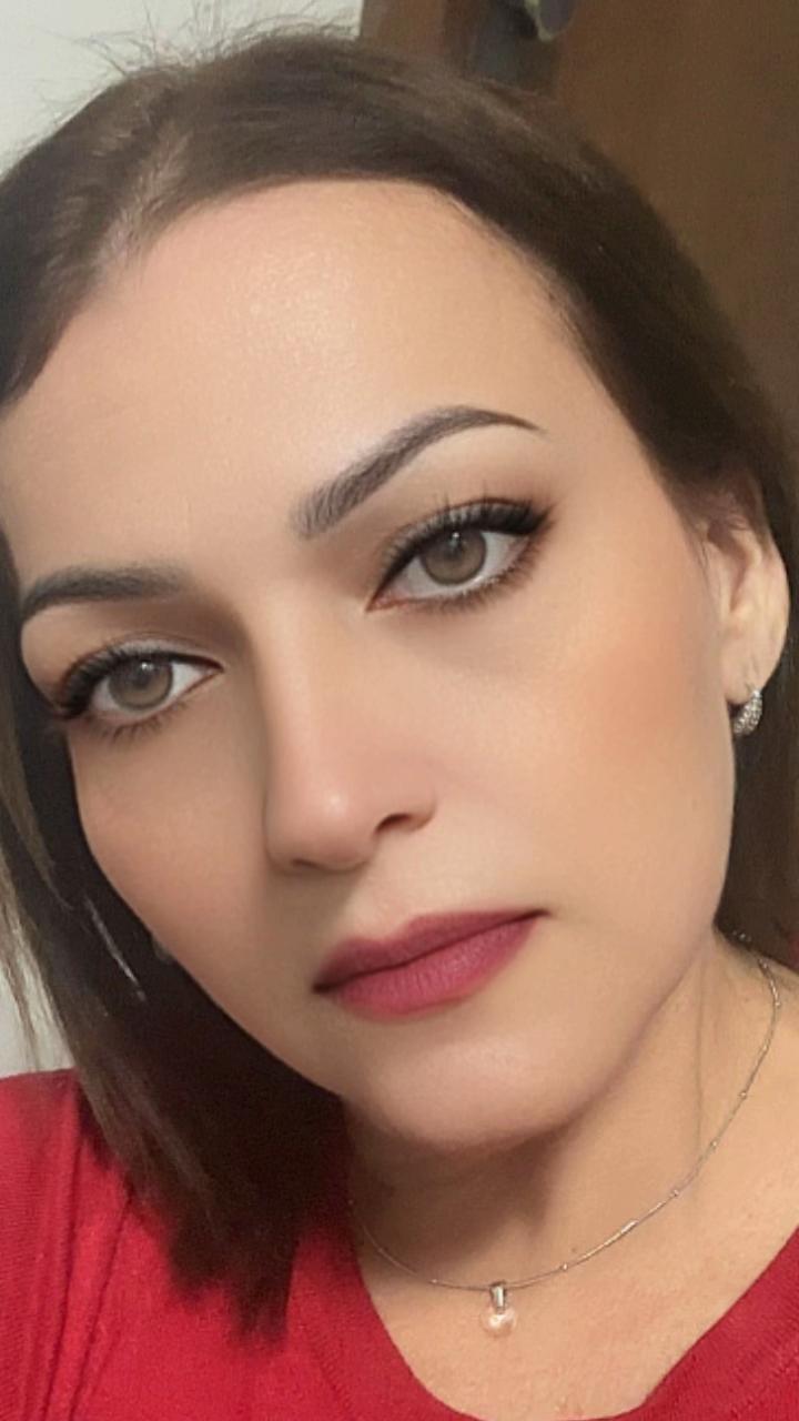 @Laura Carvalho