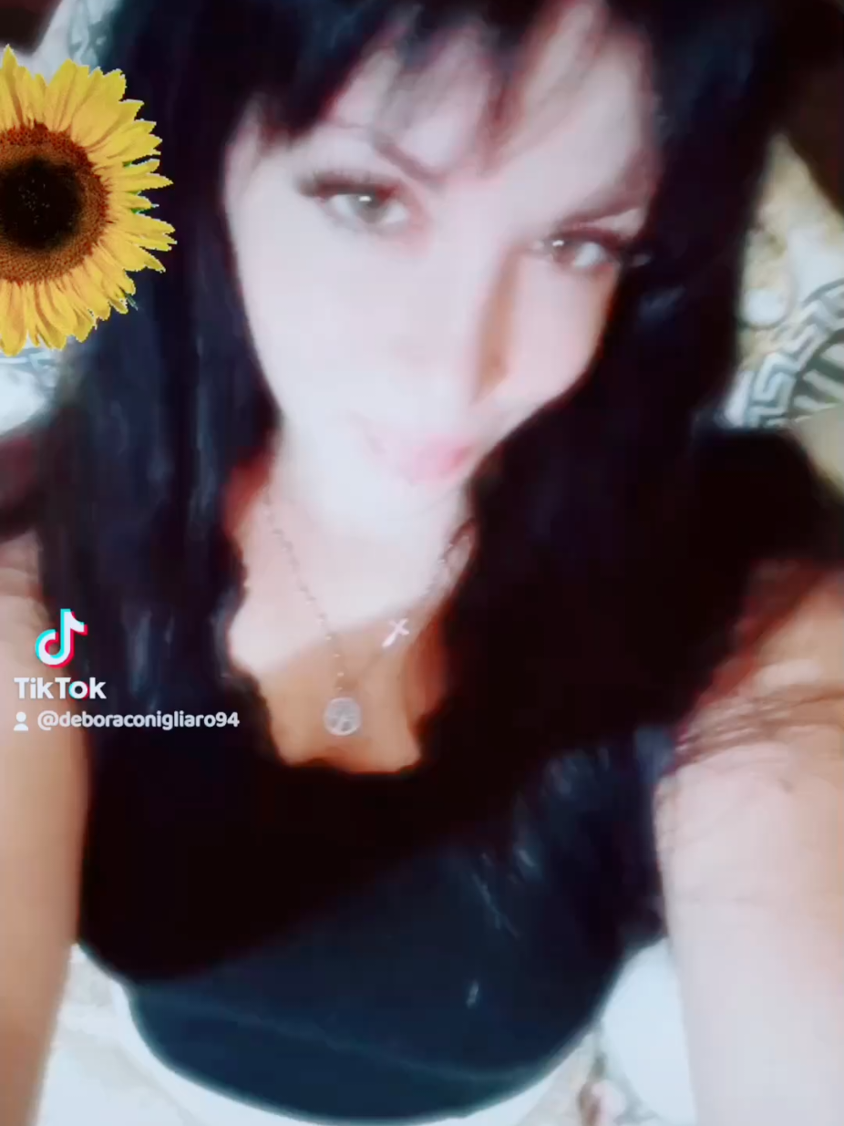 @Debbi🌻