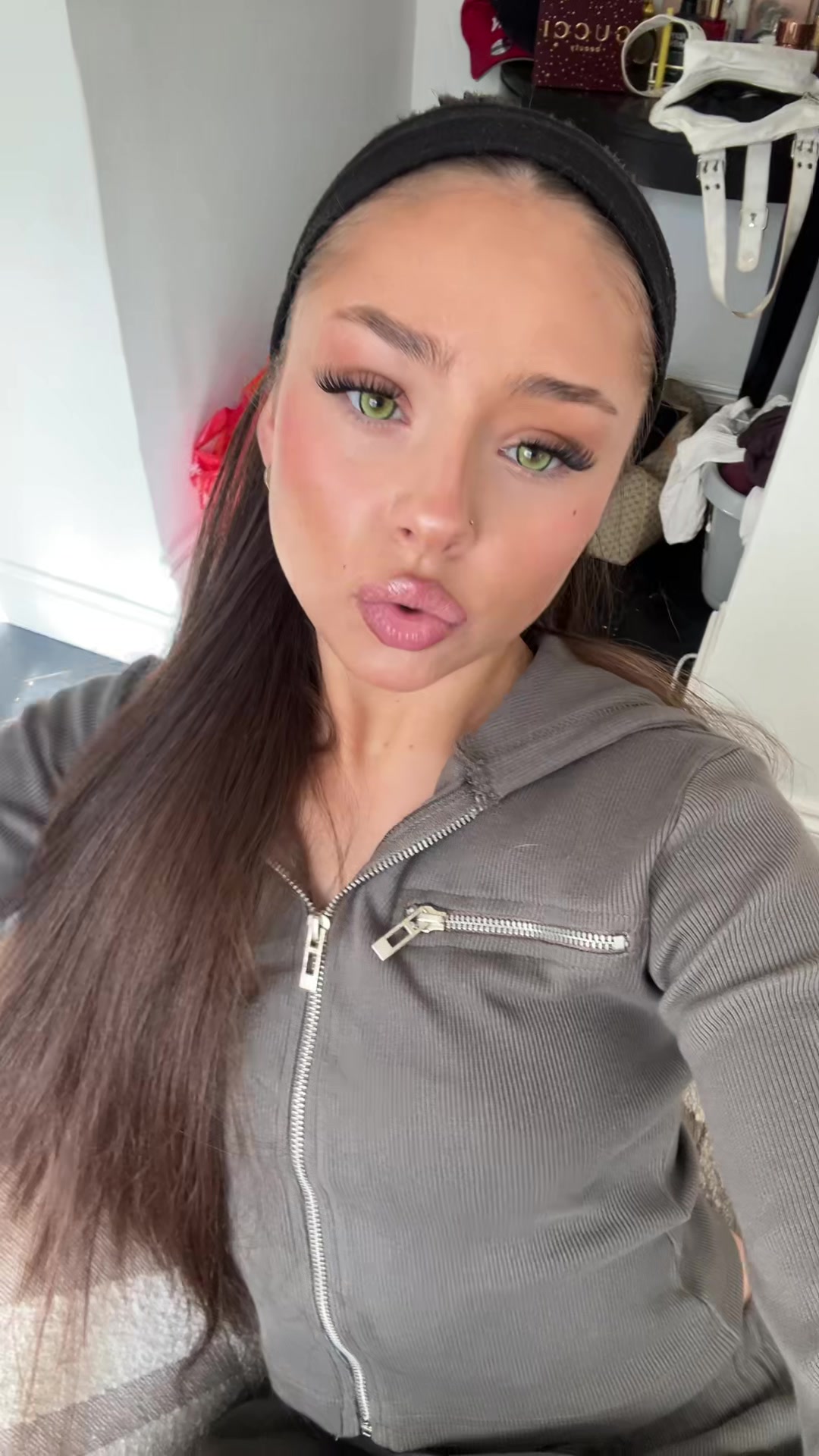 @𝑽𝒂𝒍𝒆𝒏𝒕𝒊𝒏𝒂