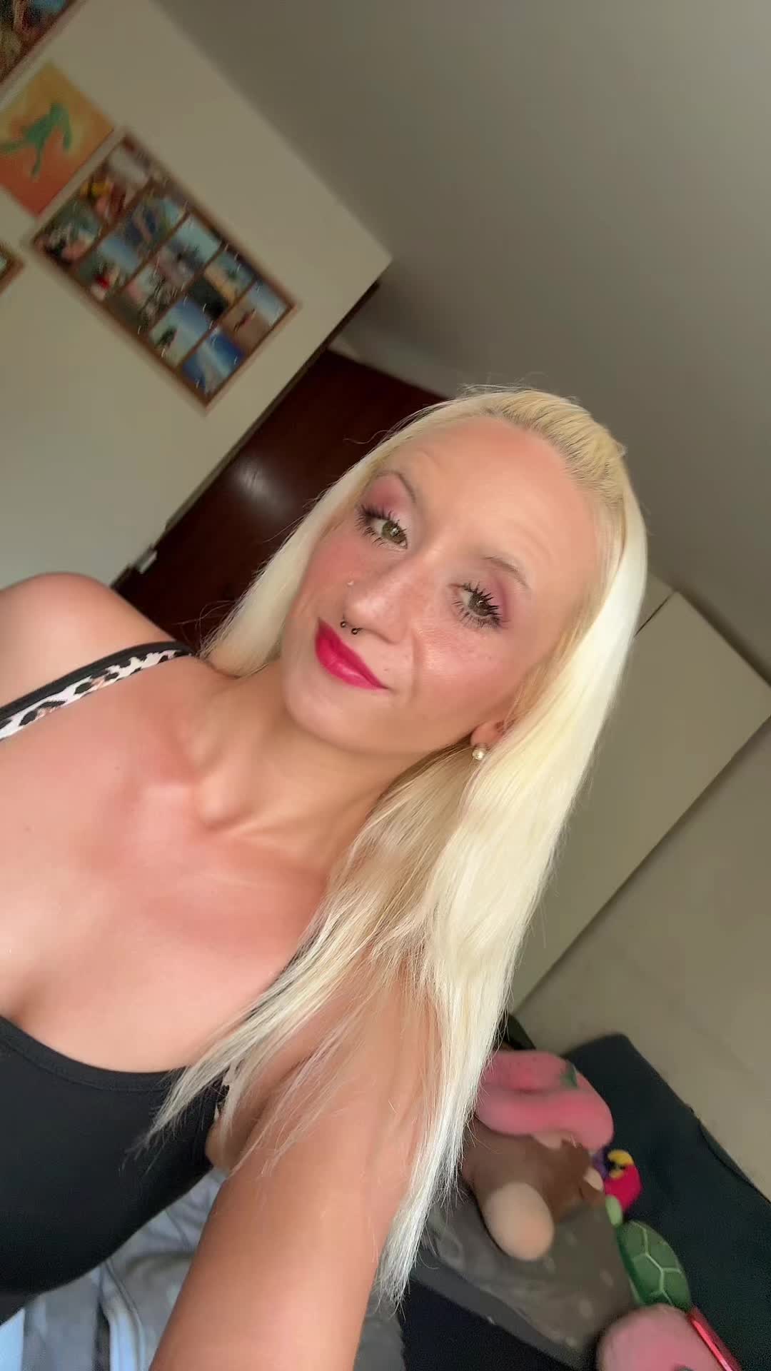 @xmarysworld_