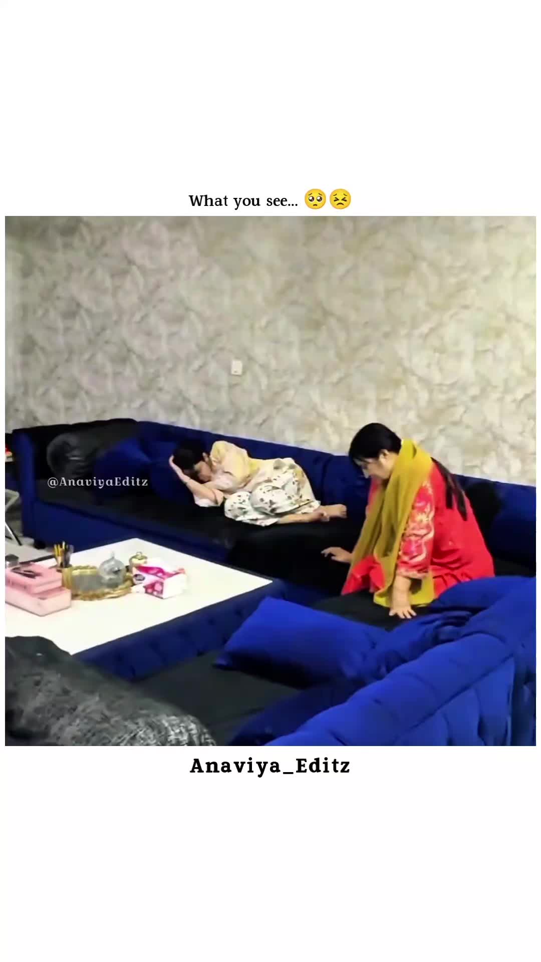 @Anaviya_Editz