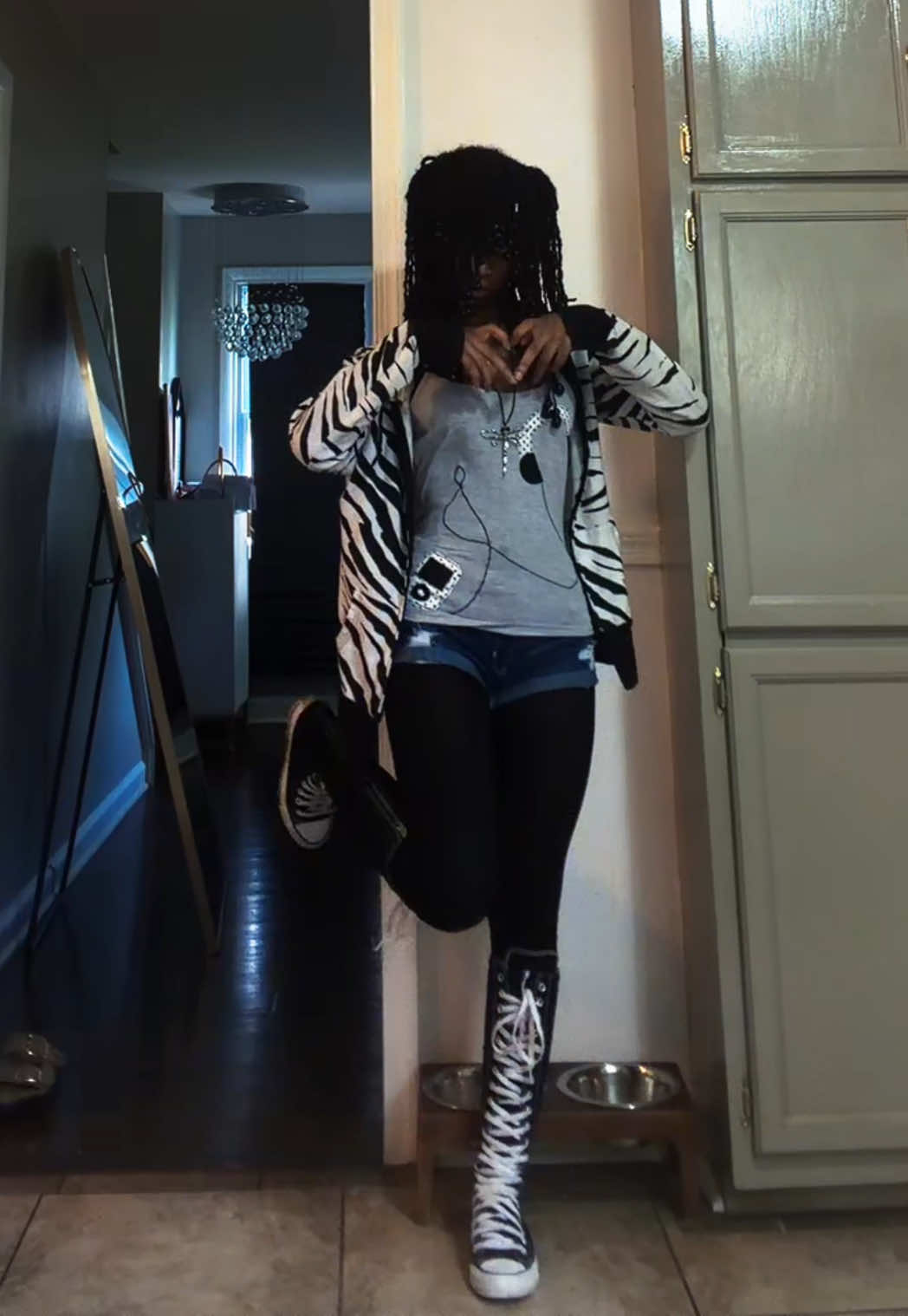 @&bull;𝐿𝒾𝒶&bull;