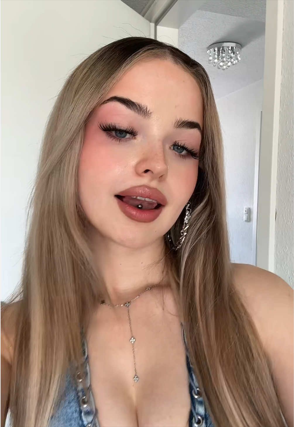 @𝐿𝑎𝑢𝑟𝑎 🤍