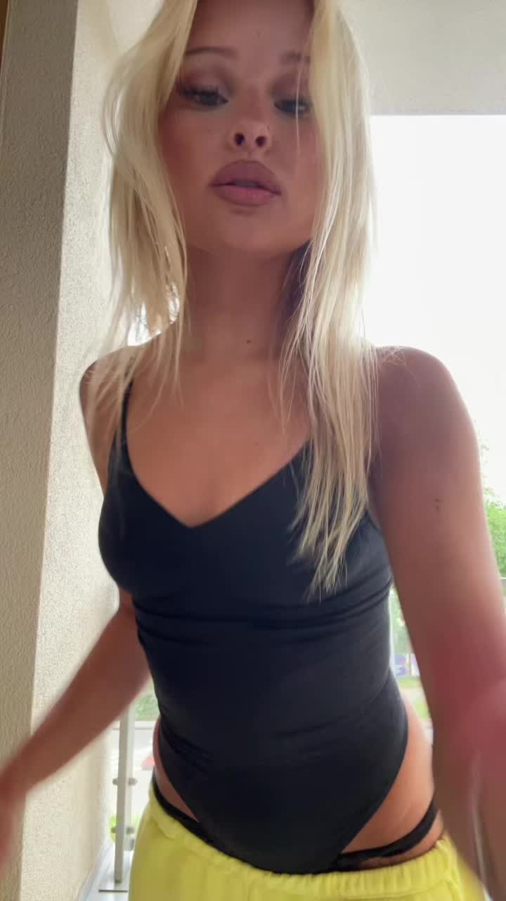 @helenkakorwek