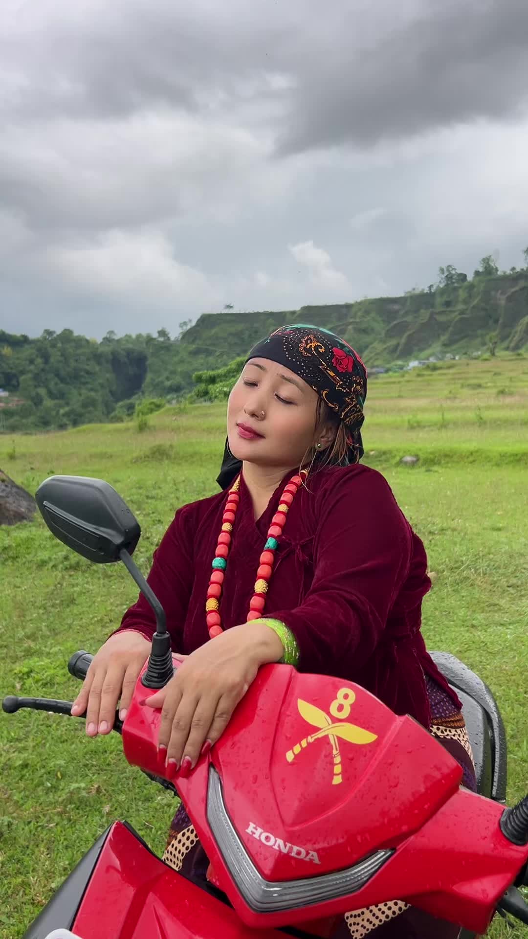 @PARU GURUNG
