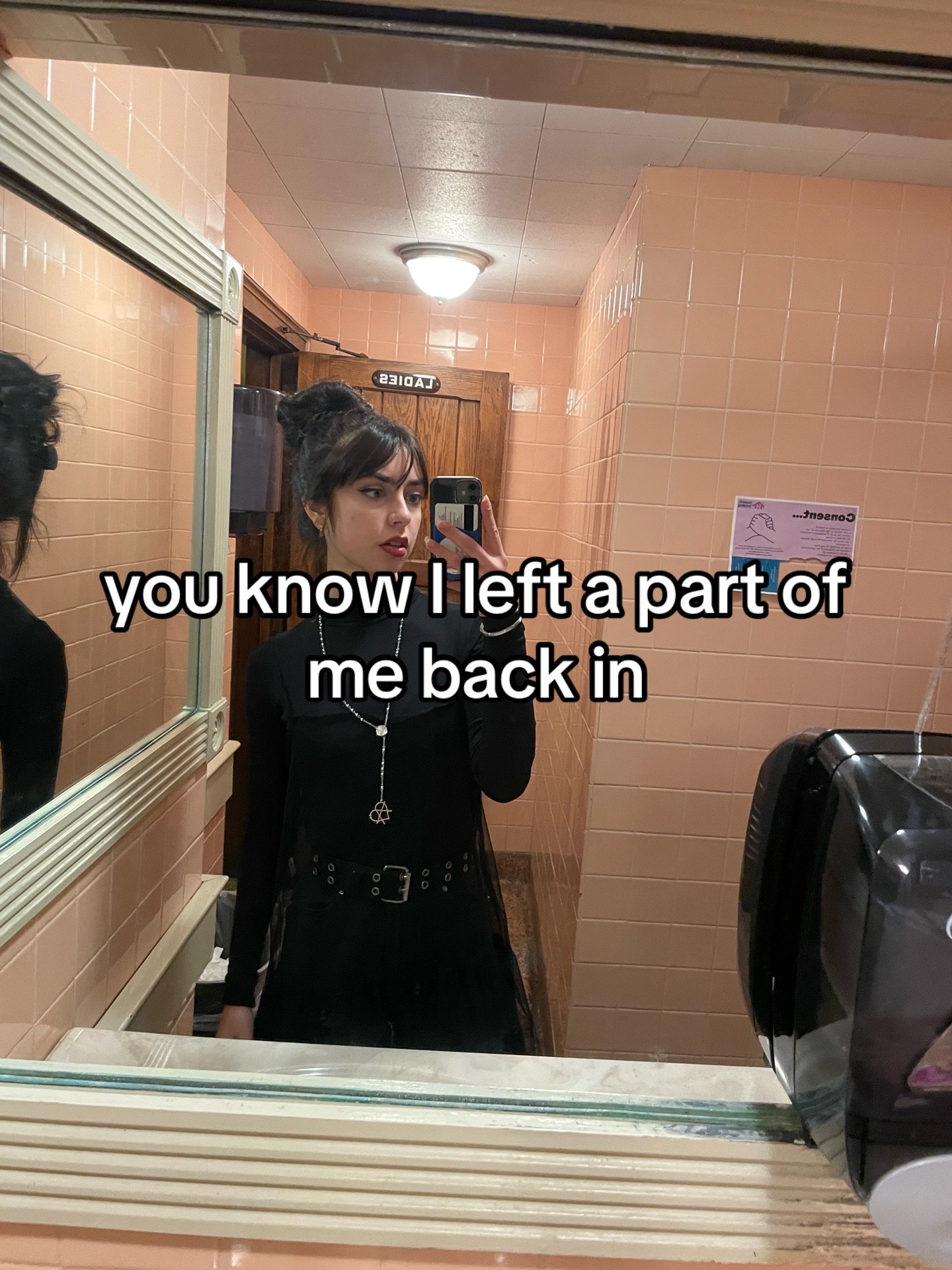 @Ella