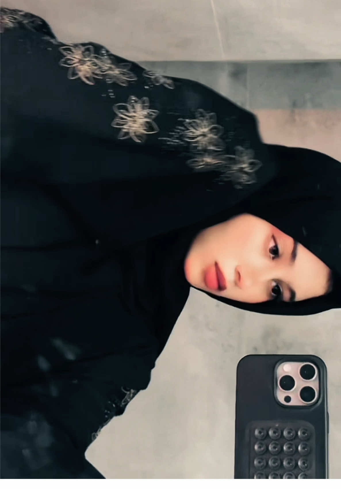 @Adhora🕊️