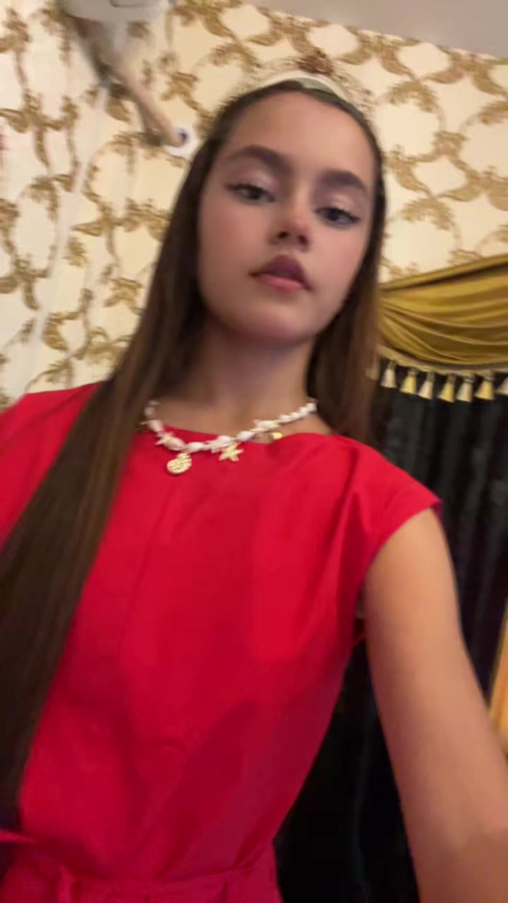 @melek_ada2206