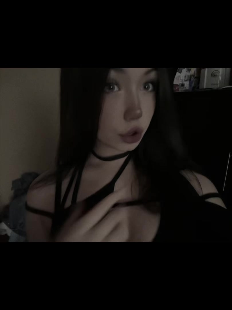 @𝖘𝖚𝖈𝖈𝖚𝖇𝖊