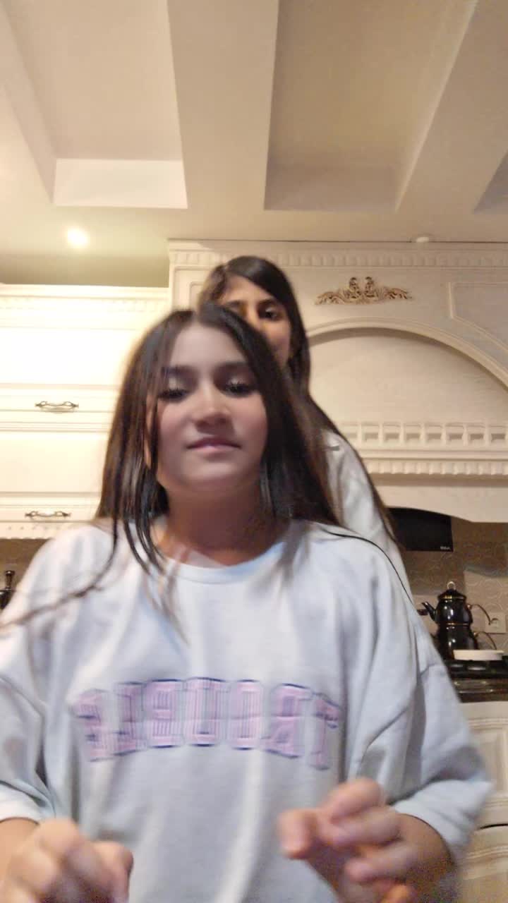 @𝕭𝖆𝖗𝖆𝖓:)