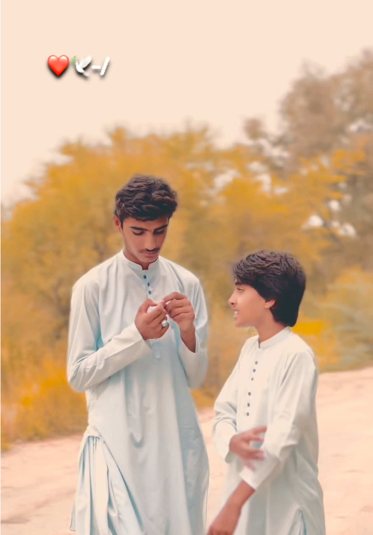 @Hum 2 bhai