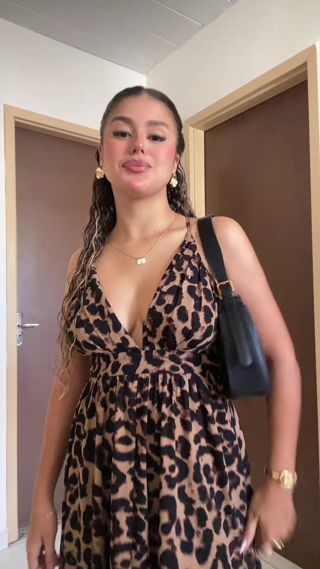 @lyvia.00