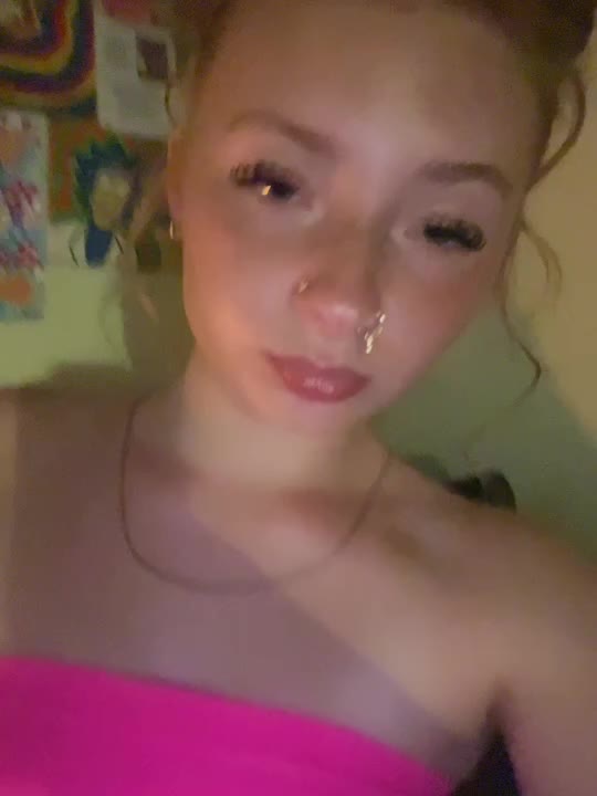 @❄️🐰
