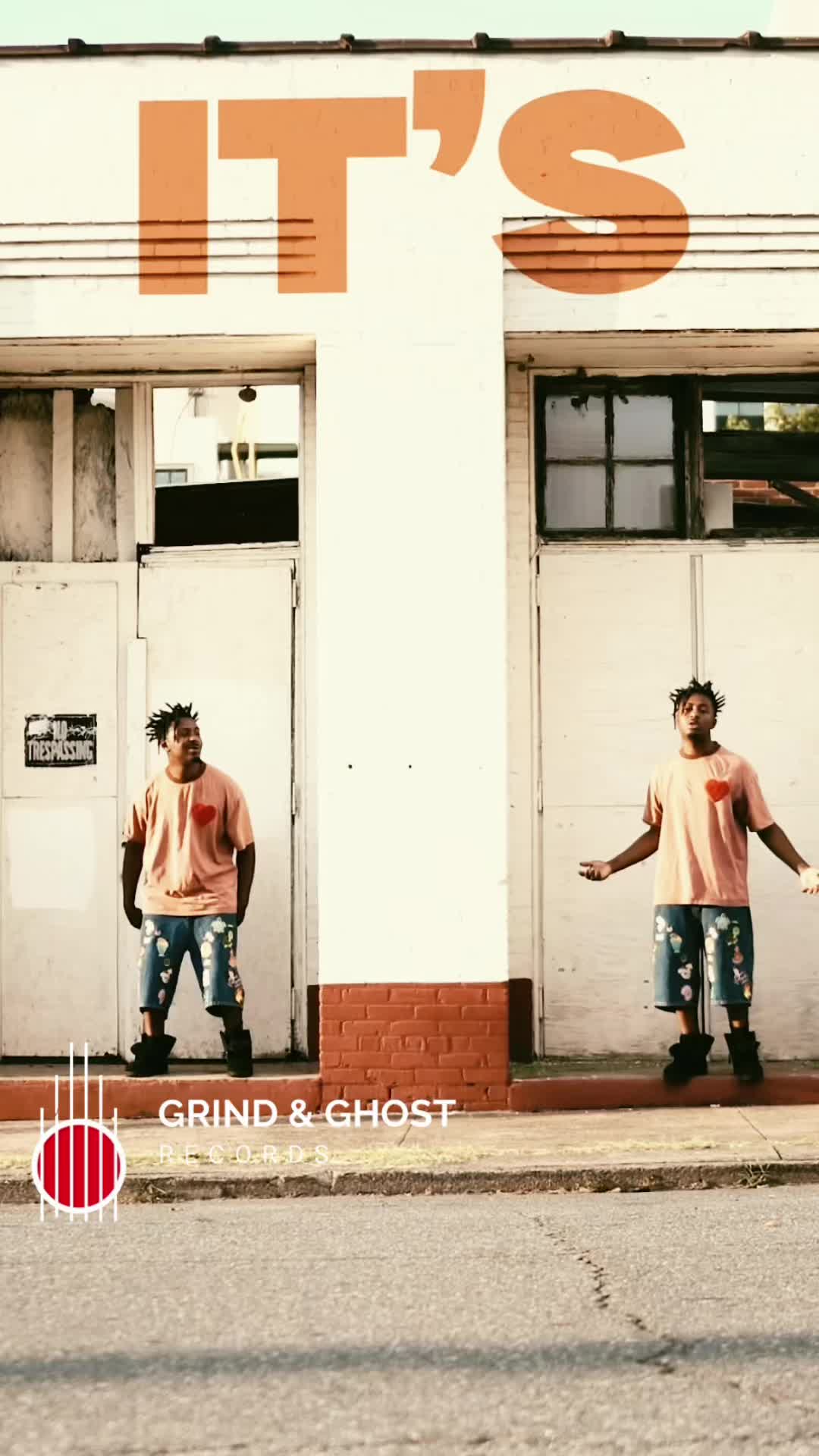 @G N G