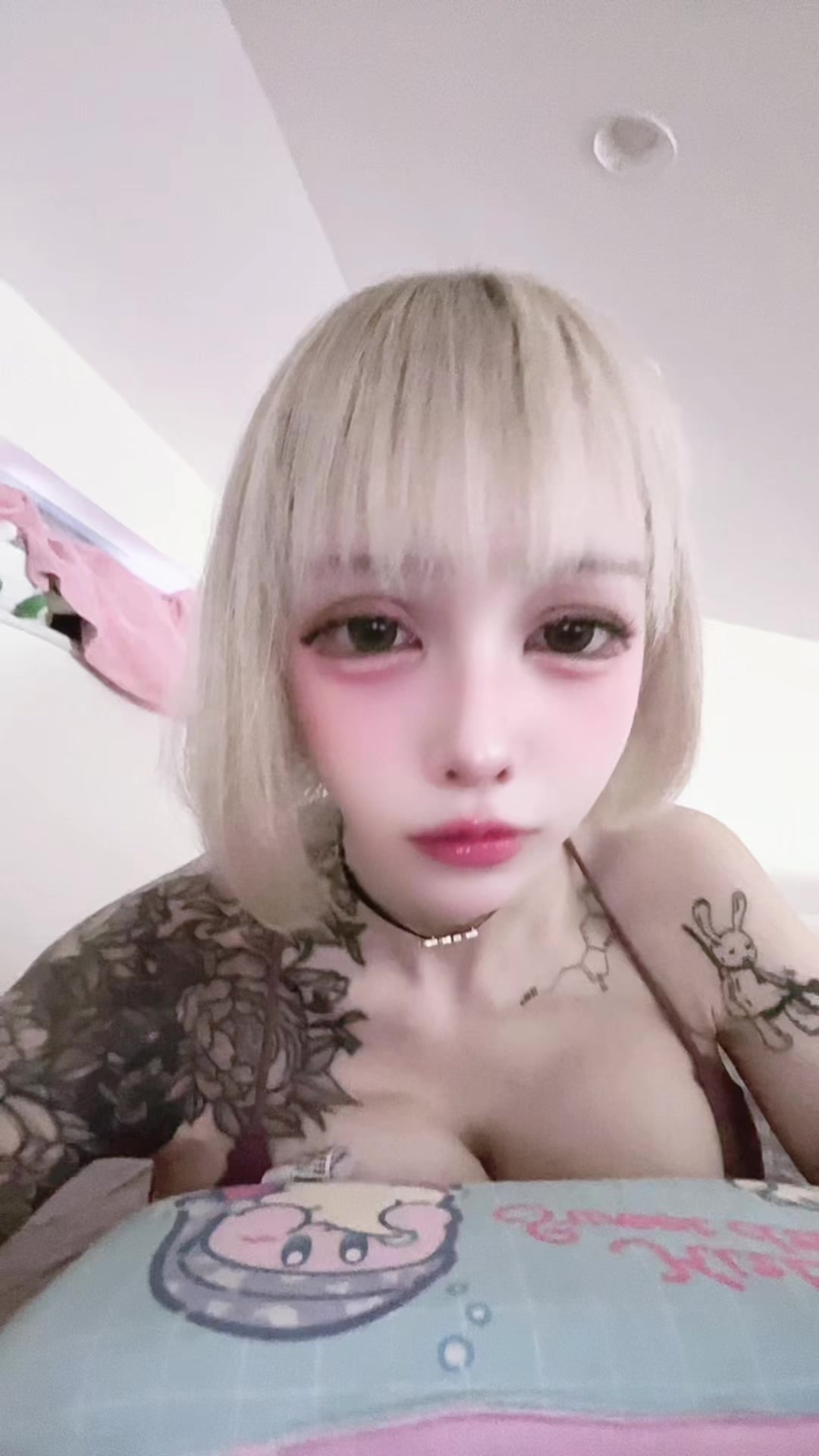 @Bella🌹