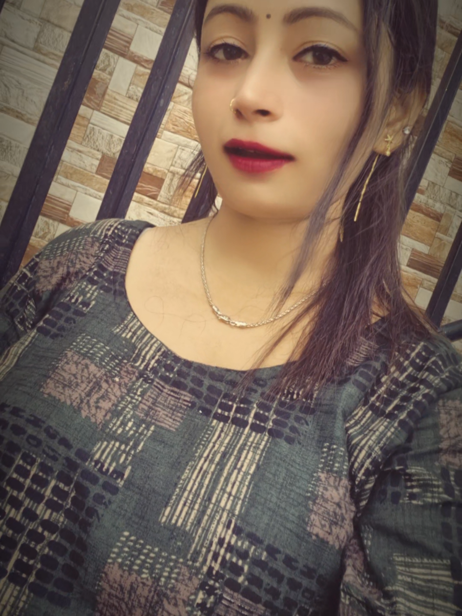 @cute girl 🥰🤪 snehgupta