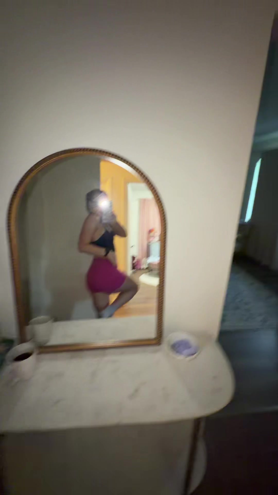 @Caitcolllins