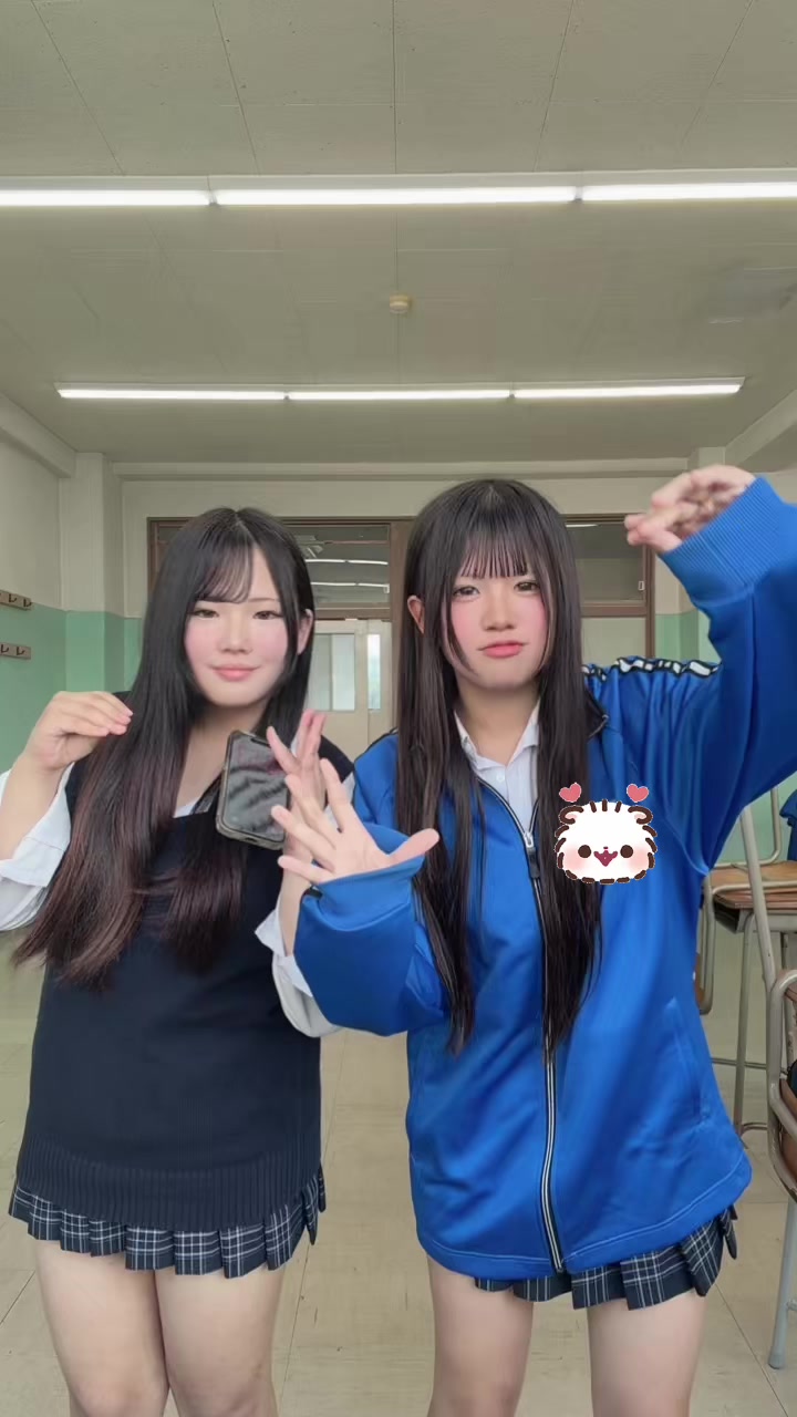 @アヤ