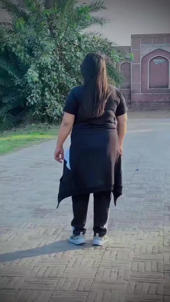 @Saima Khan