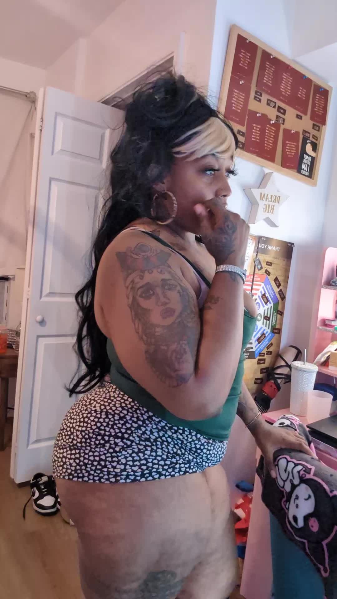 @MsTynise Vega