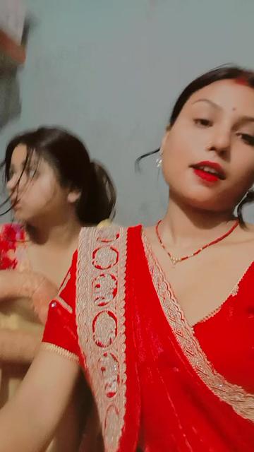 @Aachal✨