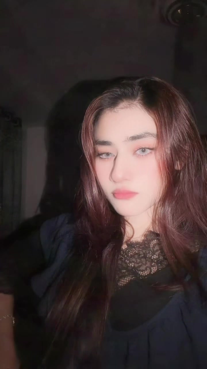 @eshuu 🚩