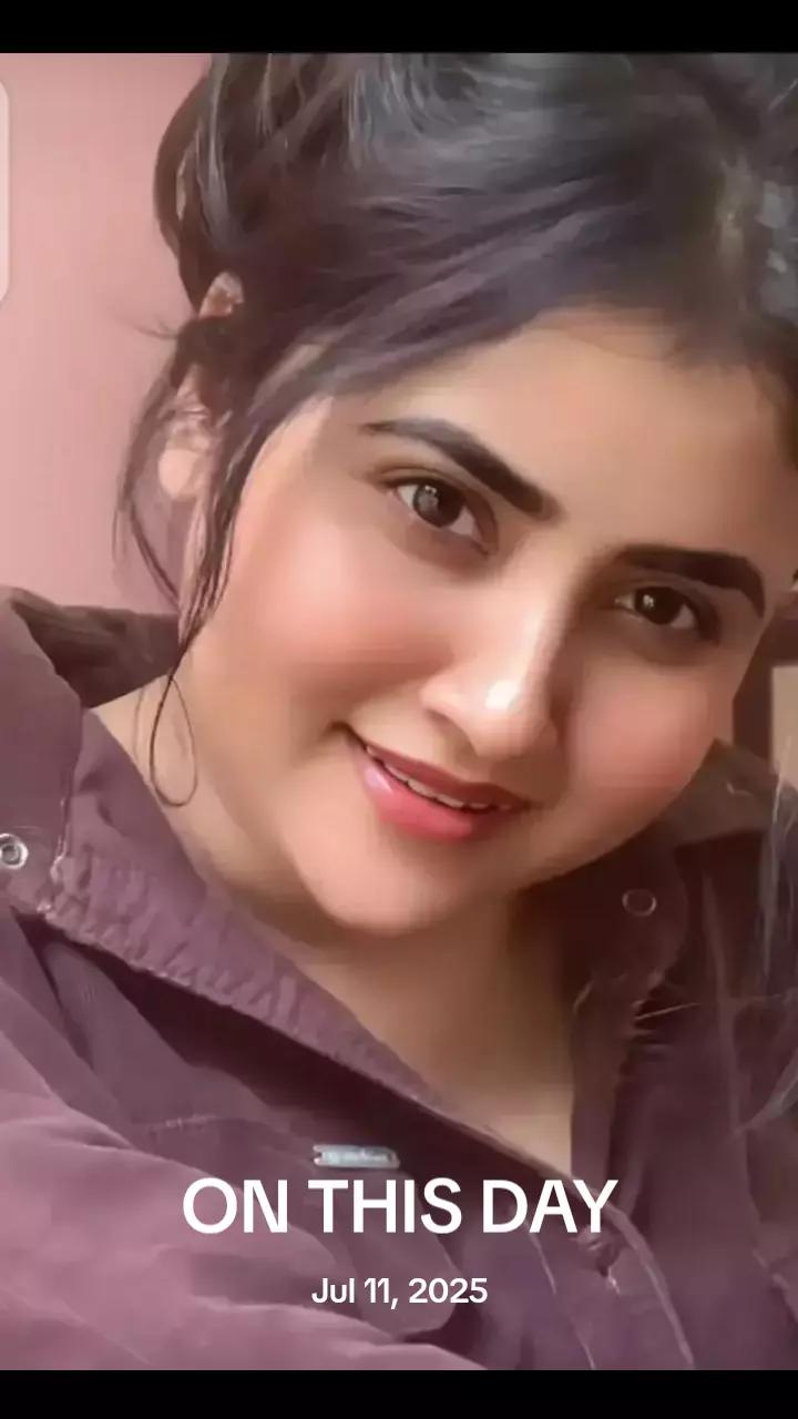 @عائشہ 27130