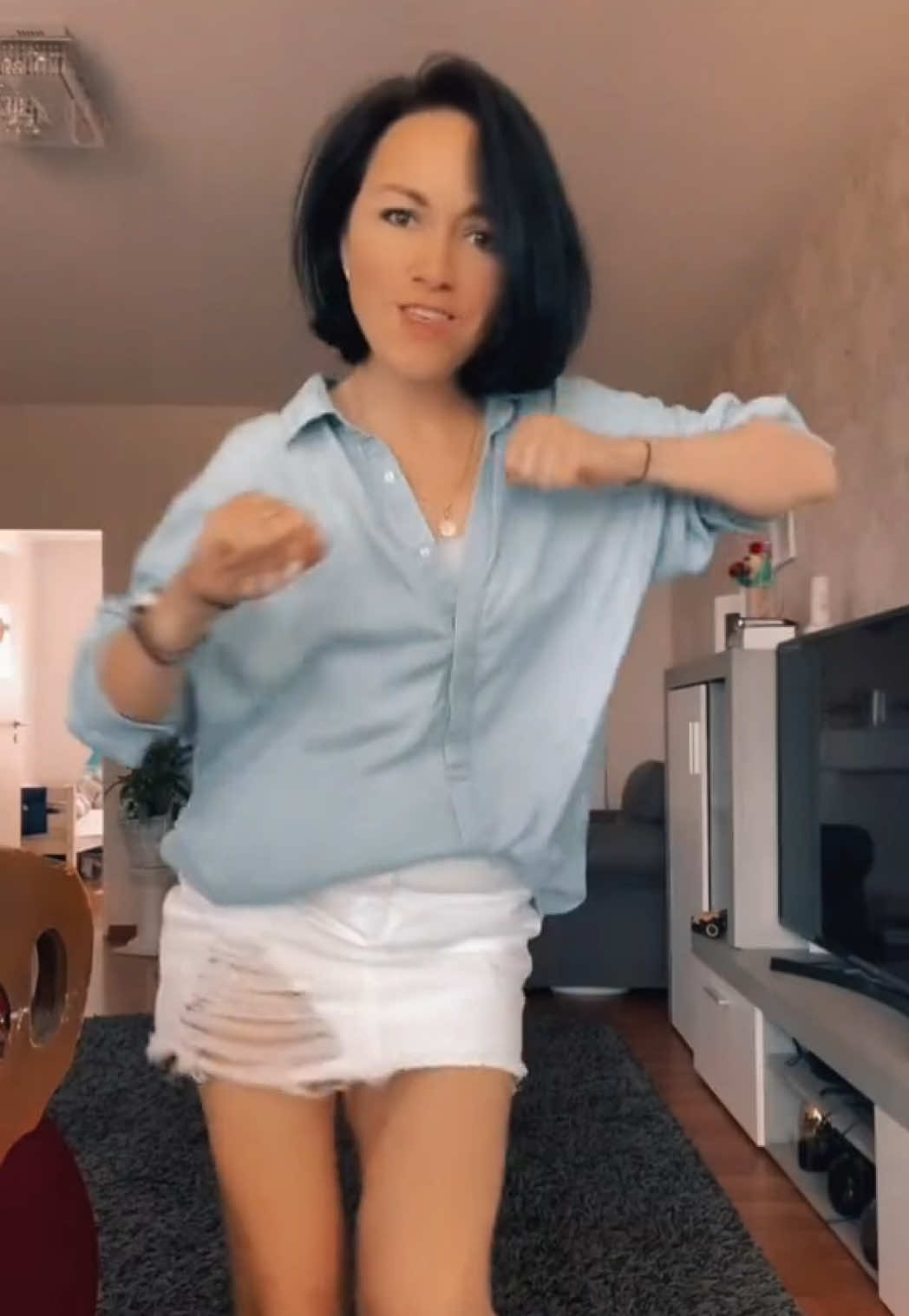 @Valeria_21