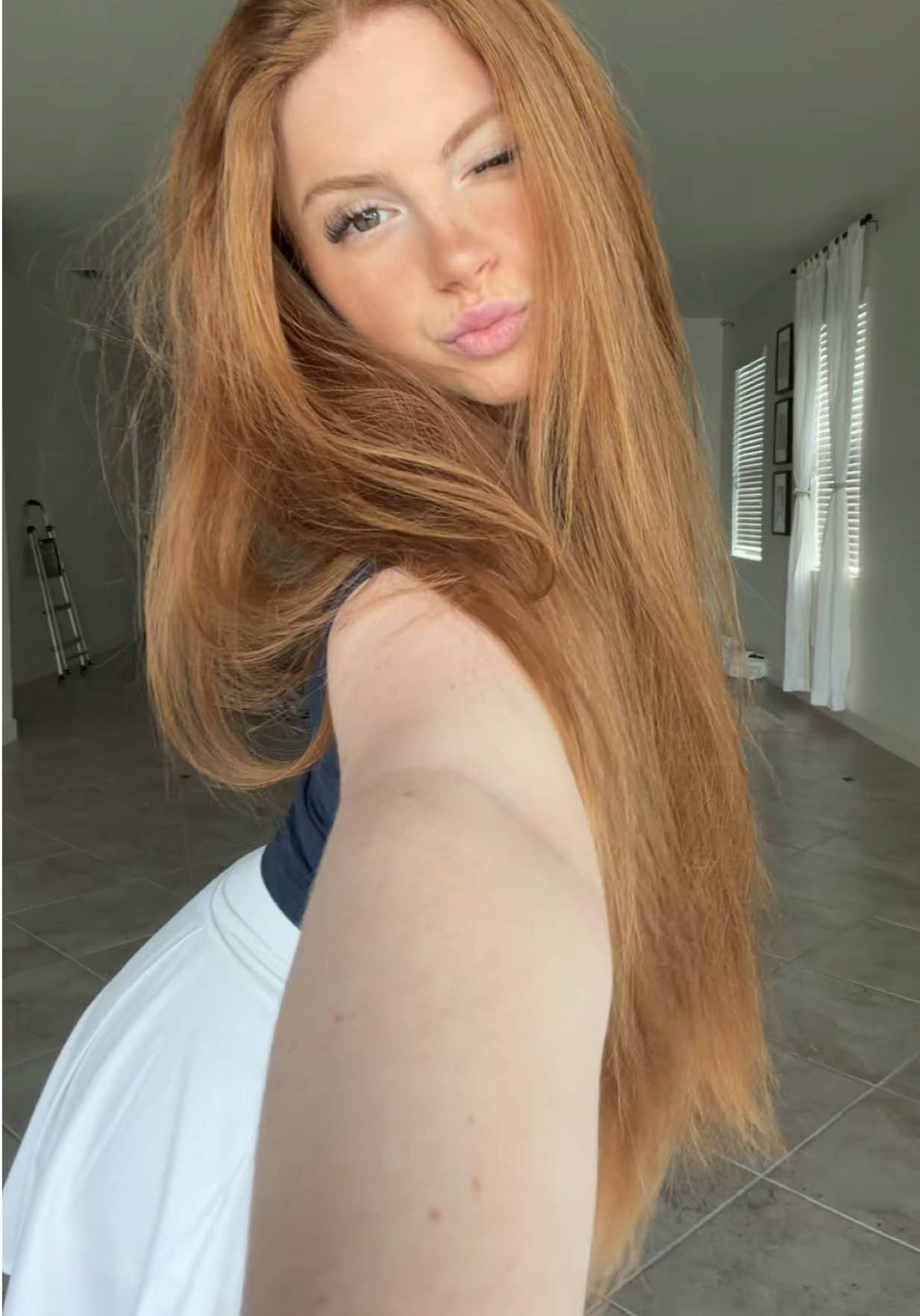 @Cristina Carmella