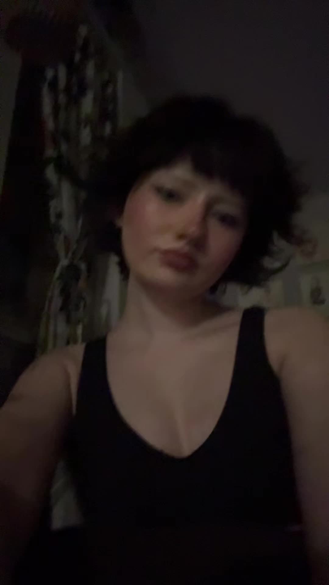@charleigh👩&zwj;❤️&zwj;💋&zwj;👩