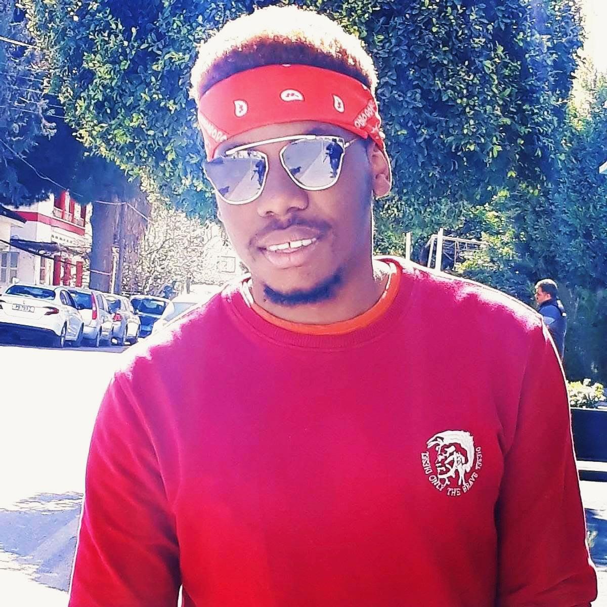 @strangersavenueent