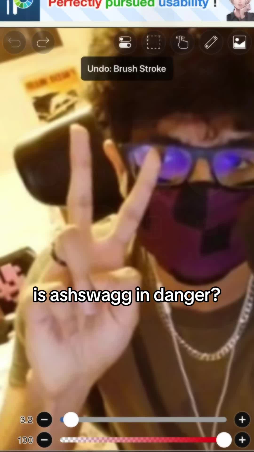 @:3