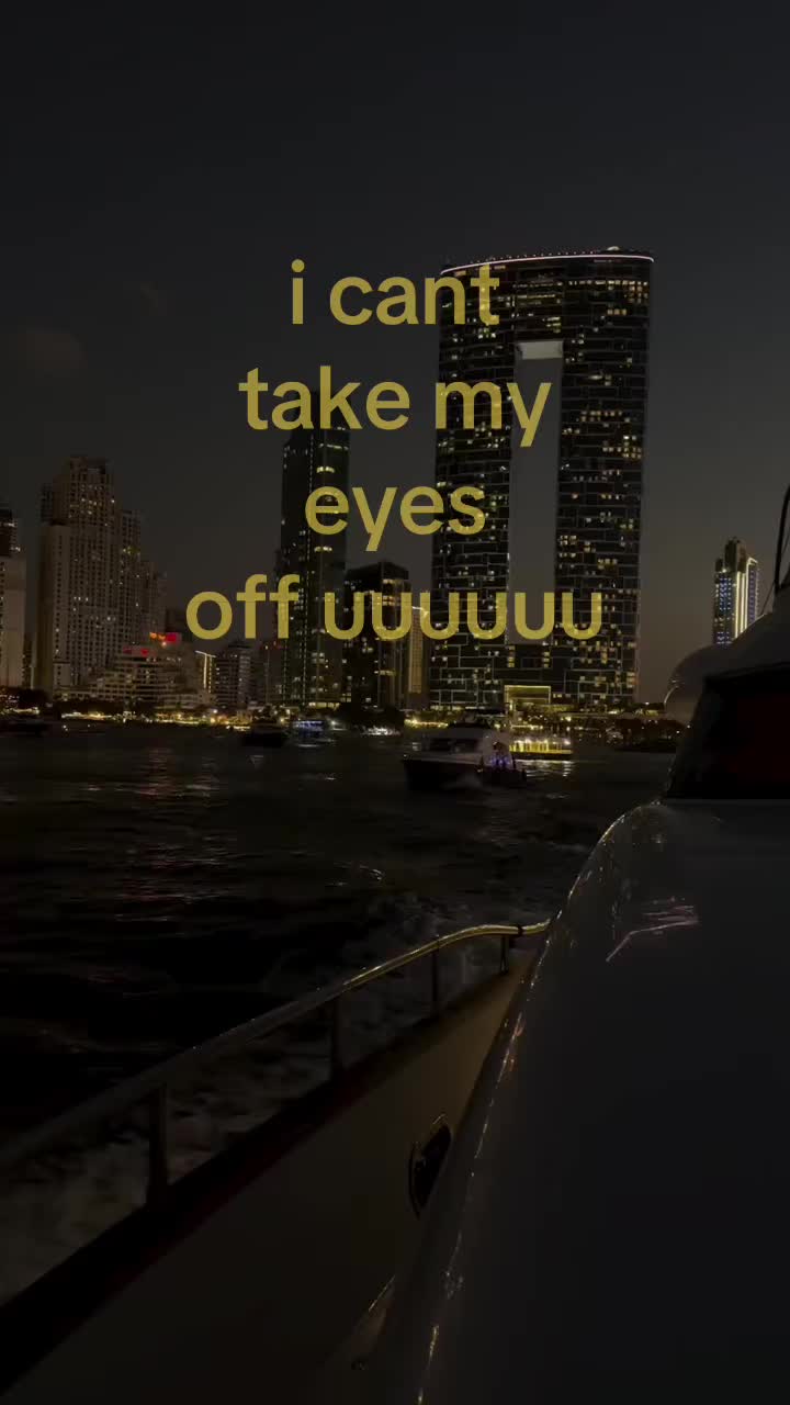 @￴