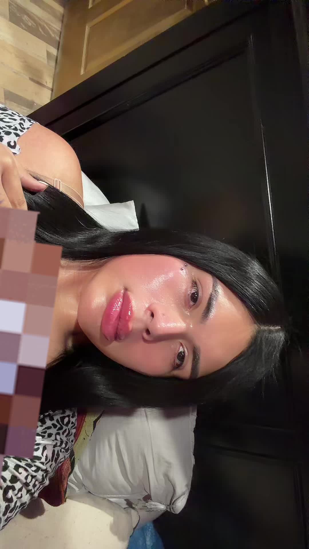 @Ala&iuml;a chacon 🖤😍💕
