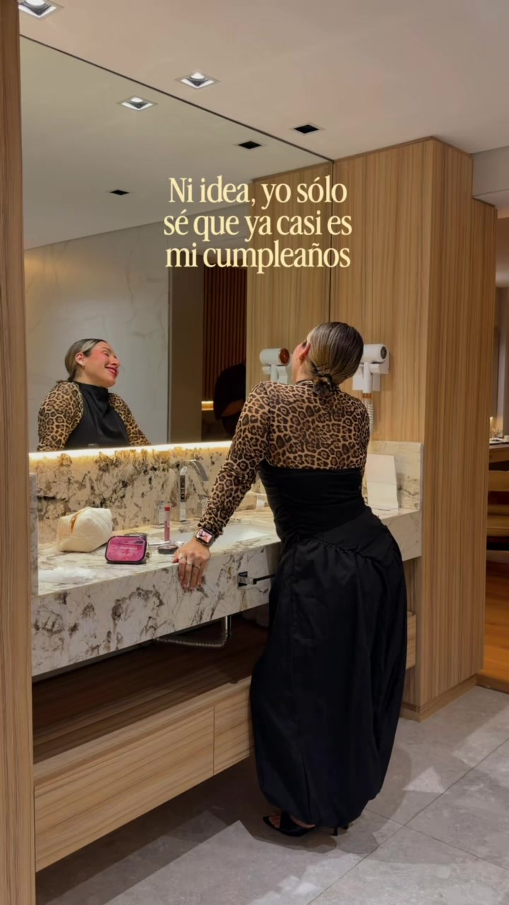 @Any Mart&iacute;nez