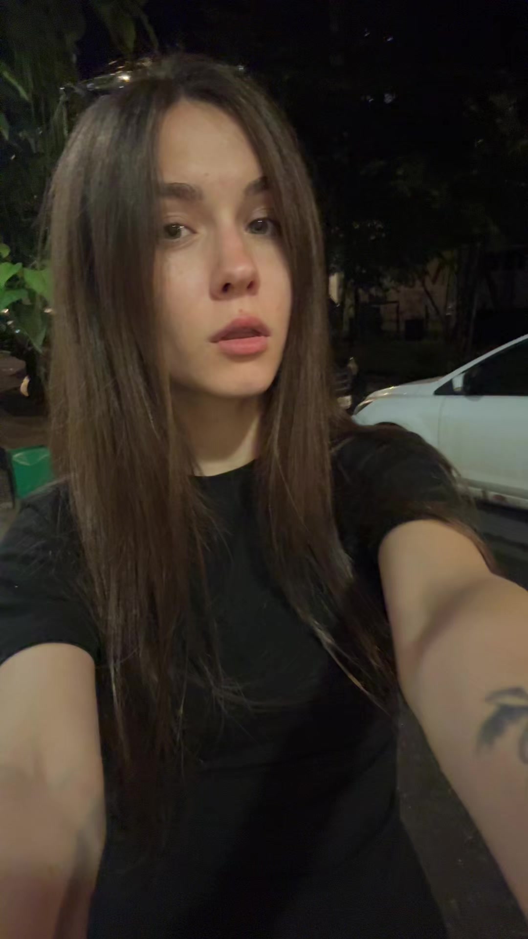 @b0n6ny