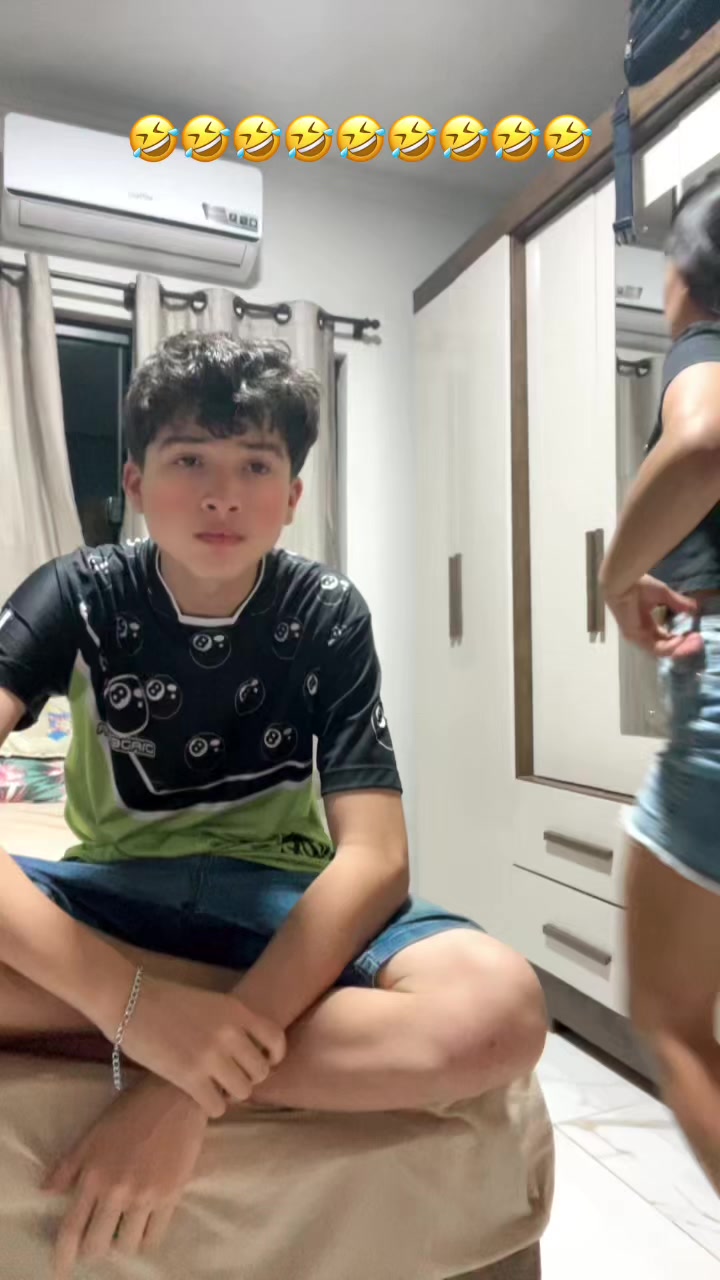 @Fam&iacute;lia da Com&eacute;dia💙