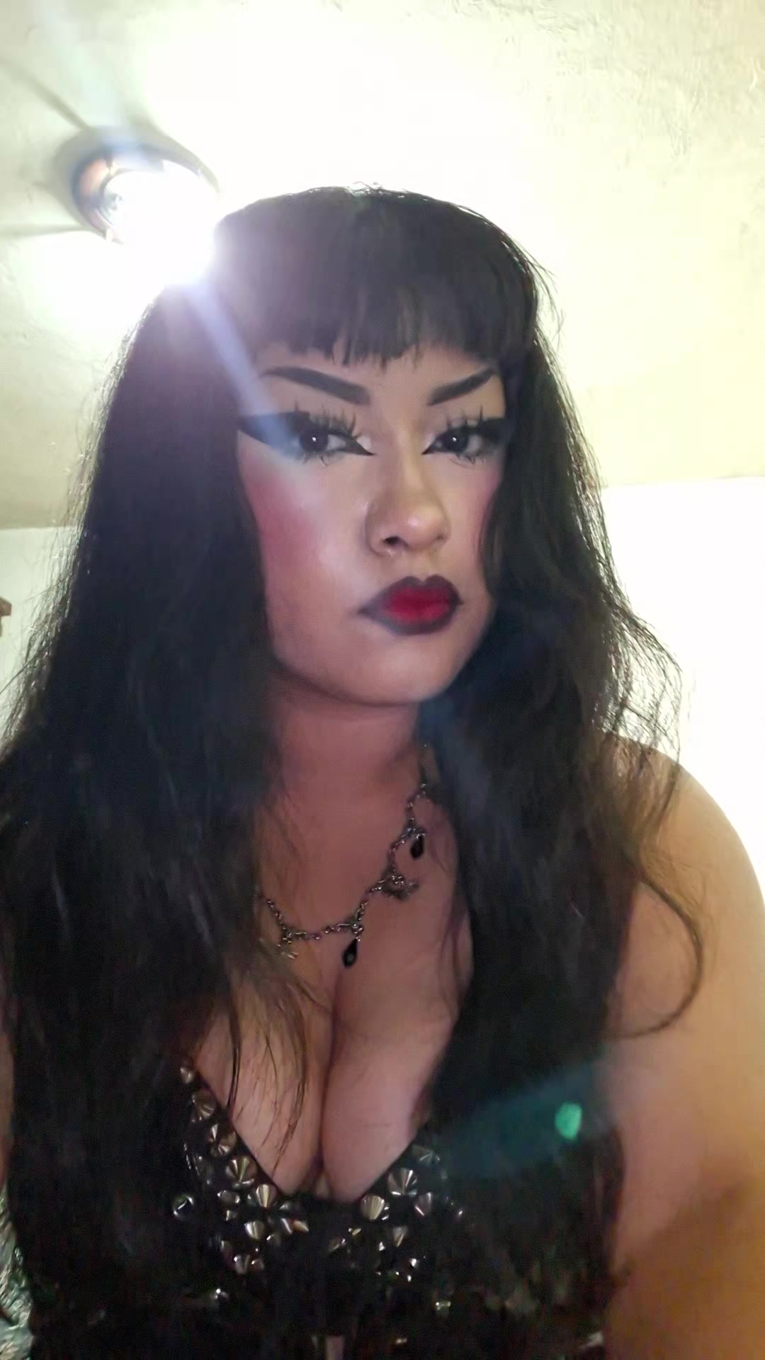 @𝕬𝖓𝖉𝖗𝖊𝖆
