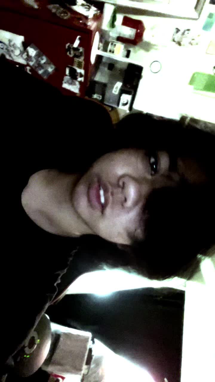 @angie~! U>x<U
