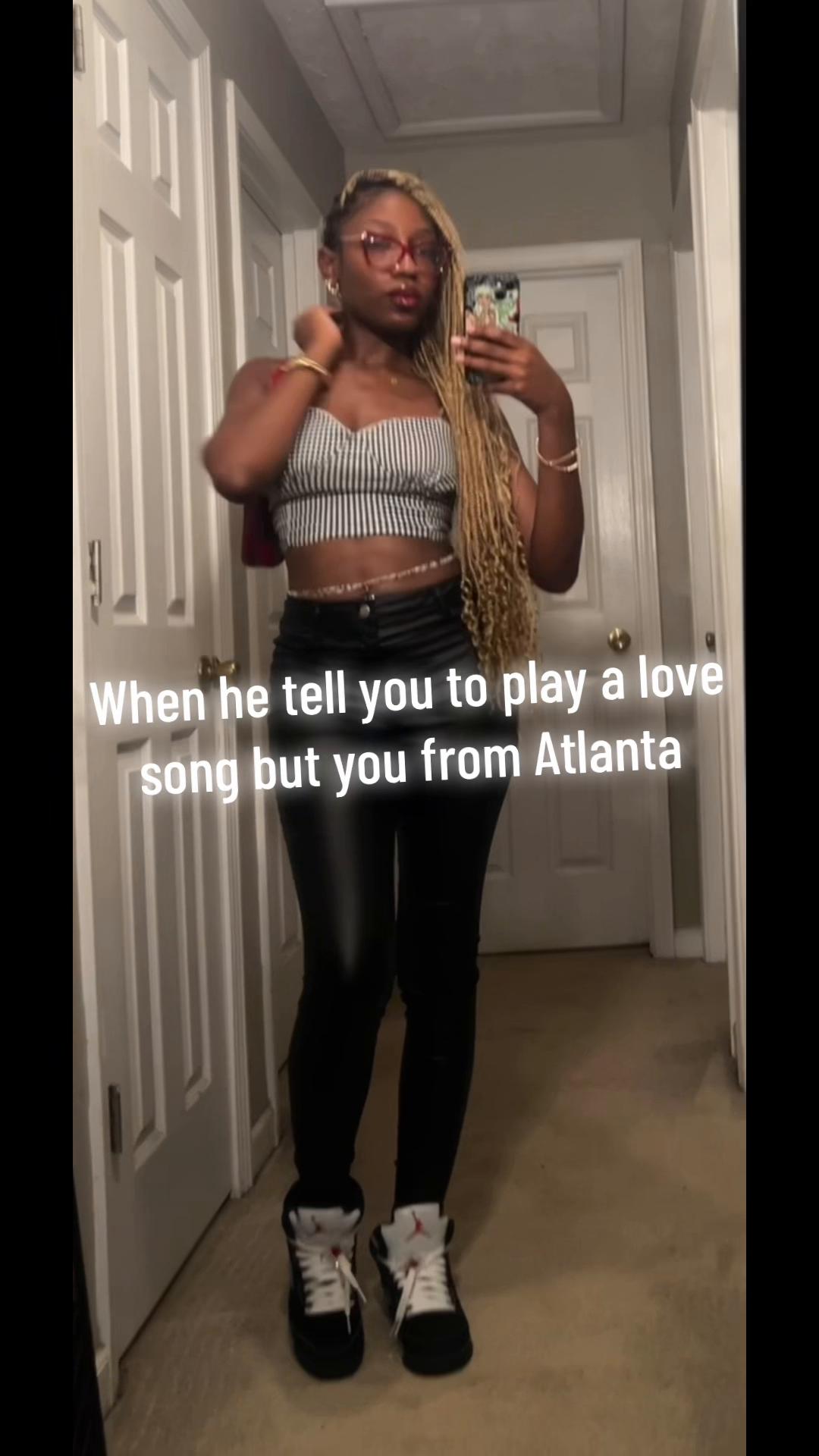 @Thereallvalentina